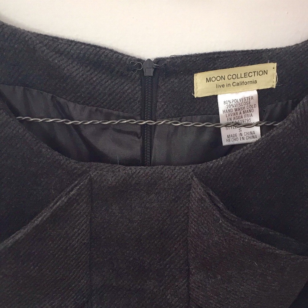 Moon Collection Dress - Picture 2 of 5